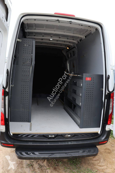 Mercedes 314 CDI van