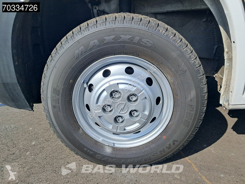 Furgoneta Opel 140PK Ladebordwand 165PS Koffer...