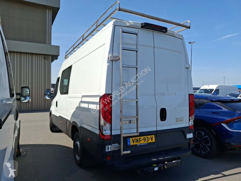 Furgoneta Iveco 3.0D 352L DC 6P. H2 AUT/ECC