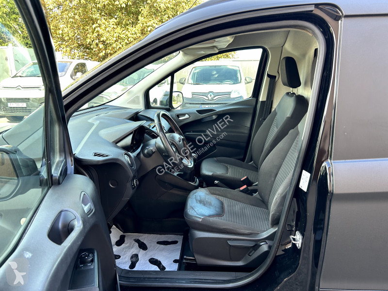Коммерческий автомобиль Ford Transit 1.5 TDCI...