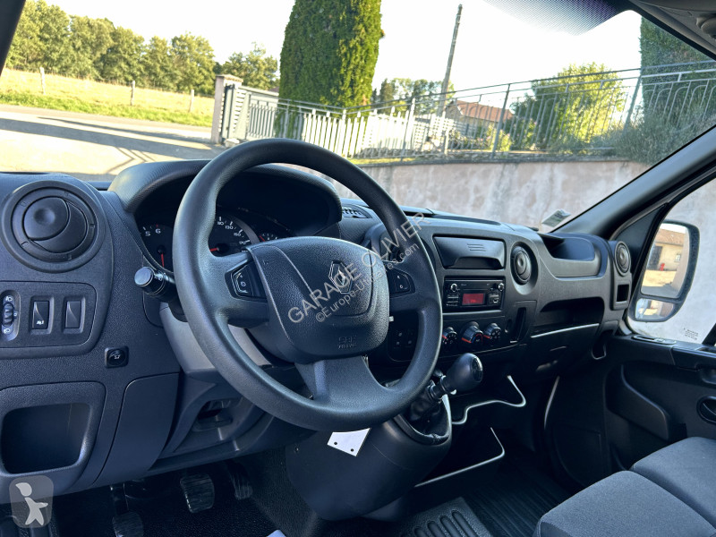 Коммерческий автомобиль Renault Benne F3500 L2...