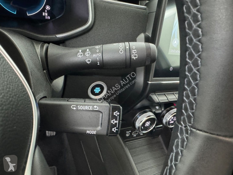 Véhicule utilitaire Renault R110 ACHAT INTEGRAL...