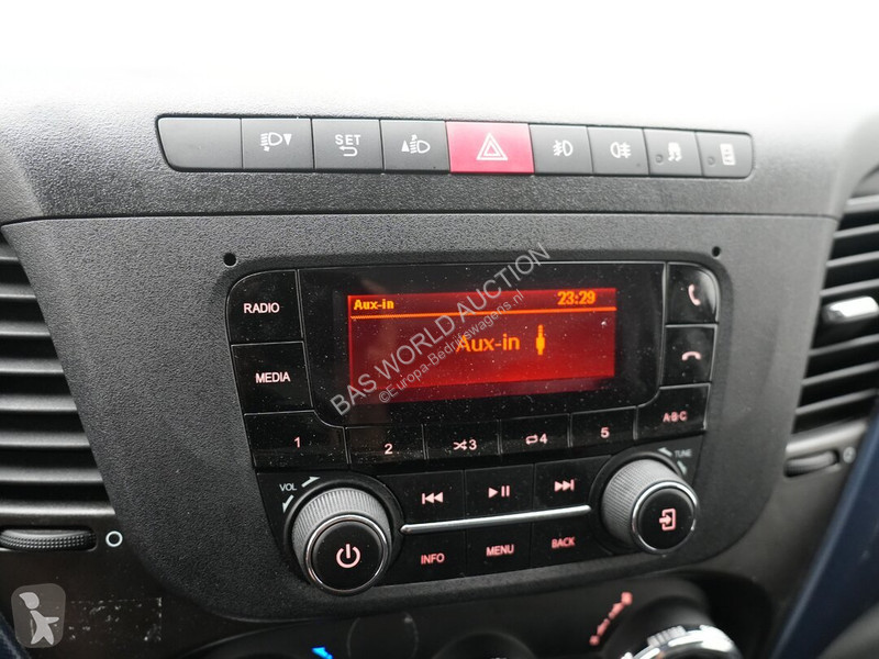 Furgoneta Iveco 35S16