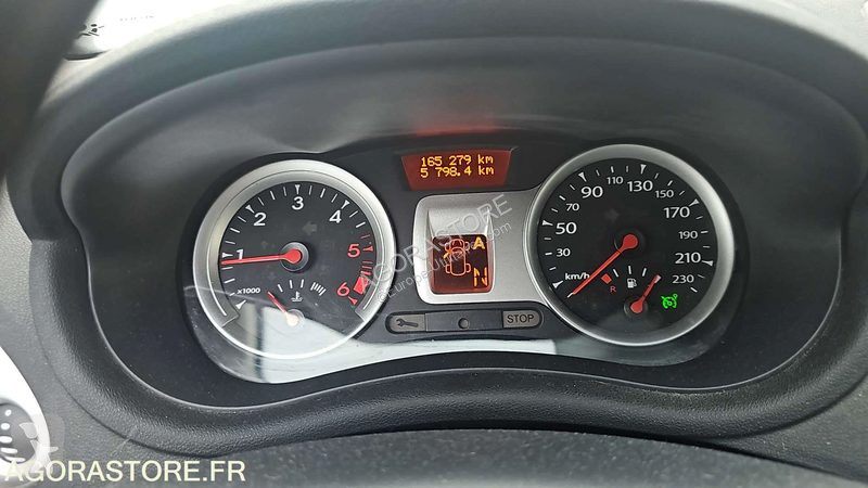 Veículo utilitário Renault CLIO