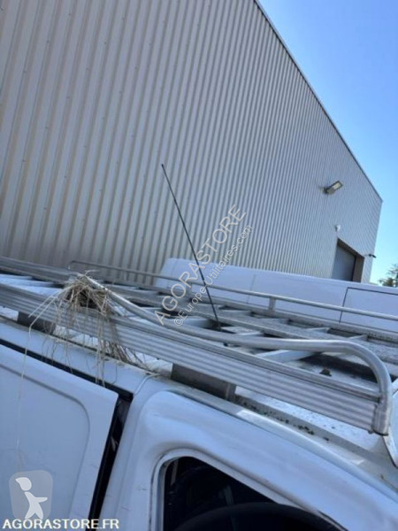 Veículo utilitário Renault TRAFIC