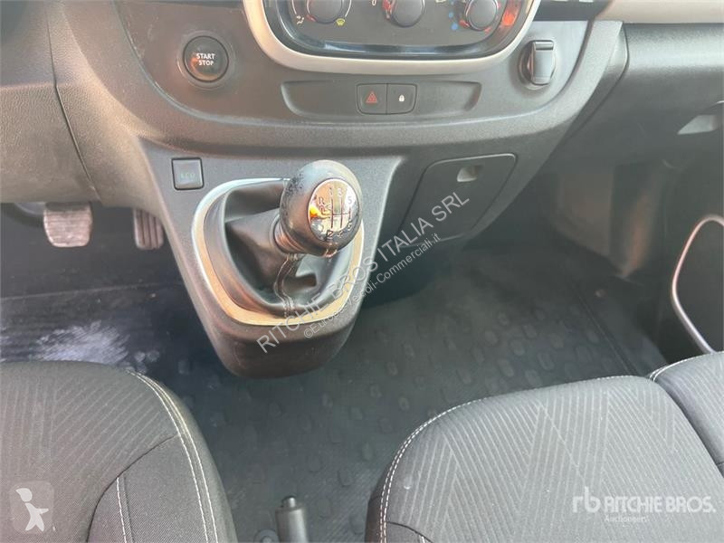Veículo utilitário Renault 9 Passenger Van