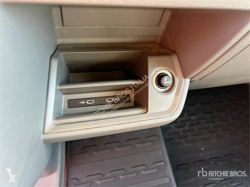 Veículo utilitário Volkswagen Cargo Van