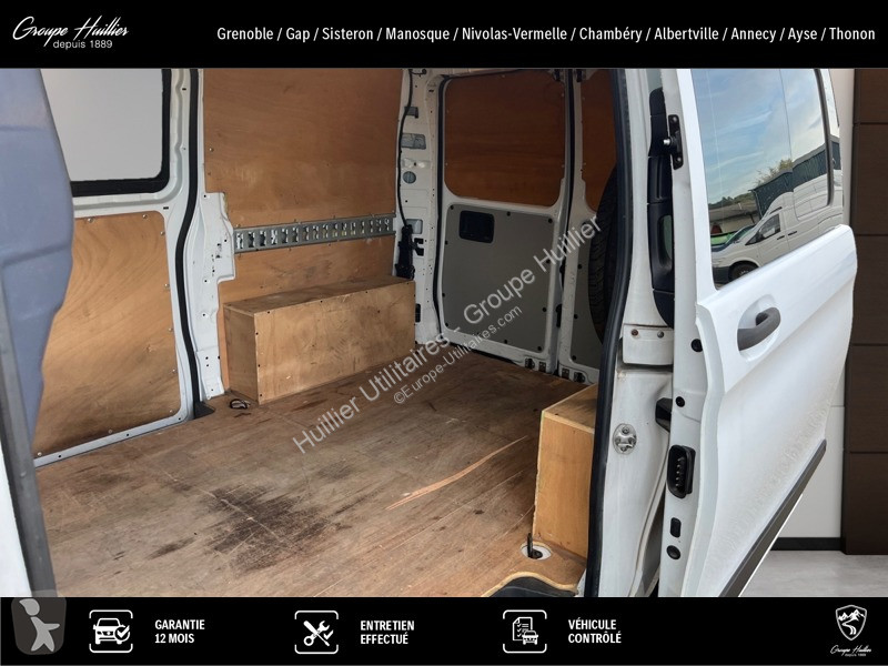 Véhicule utilitaire Mercedes 119 CDi 4x4...