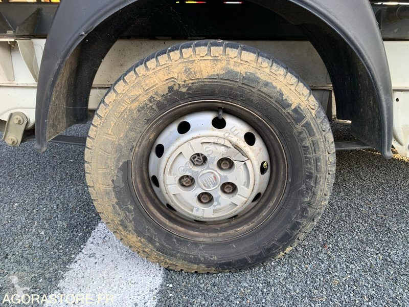 Véhicule utilitaire Fiat DUCATO