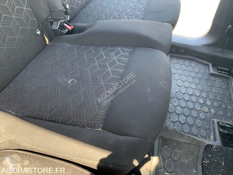 Véhicule utilitaire Peugeot RIFTER