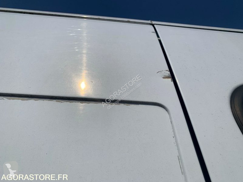 Véhicule utilitaire Peugeot BOXER