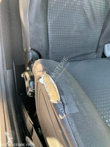 Véhicule utilitaire Peugeot 206