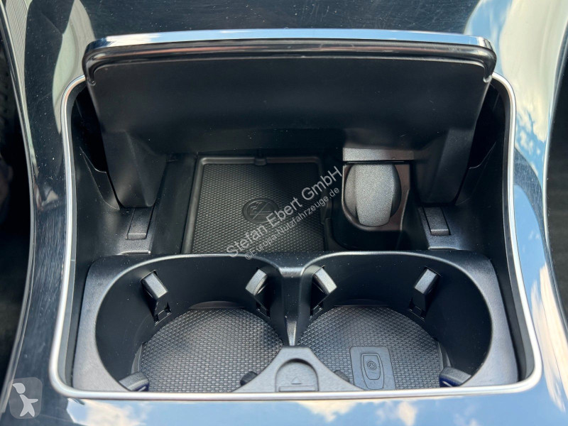 Užitkové vozidlo Mercedes C 63 Cabrio...