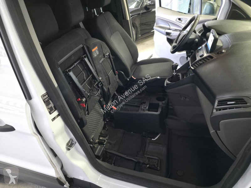 Véhicule utilitaire Ford