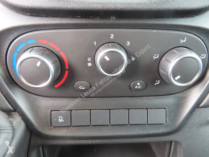 Užitkové vozidlo Iveco 35C16  3,0  Kühlkoffer...