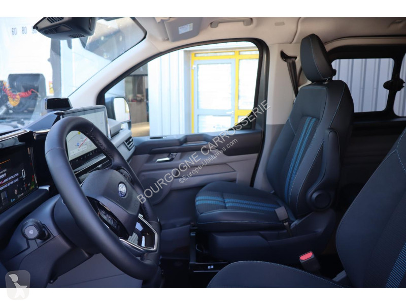 Véhicule utilitaire Ford