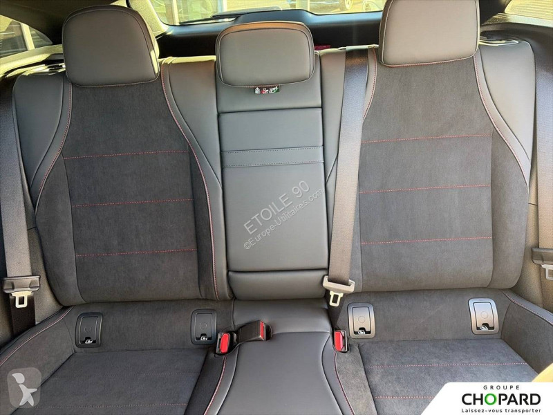 Véhicule utilitaire Mercedes CLA Shooting Brake...