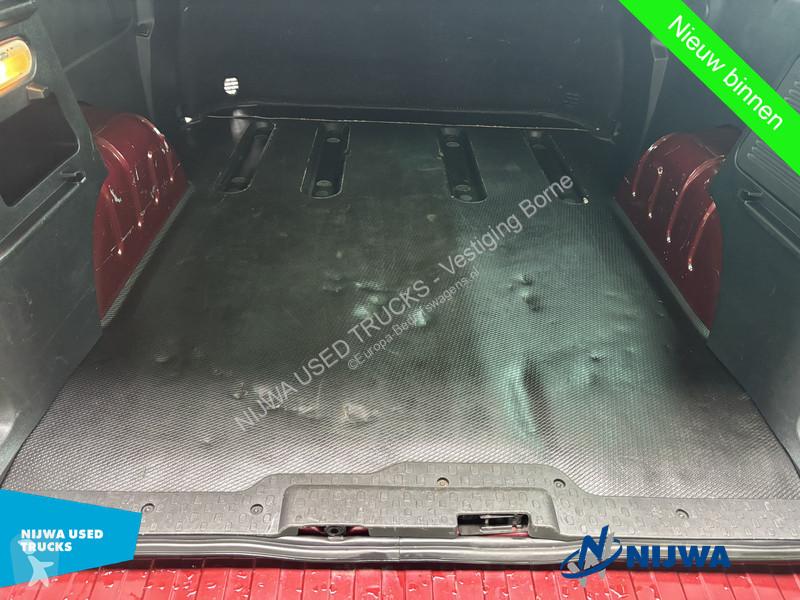 Veicolo commerciale Renault 150 L2H1 DC + Trekhaak