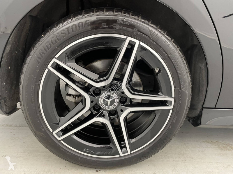 Véhicule utilitaire Mercedes CLA Shooting Brake...