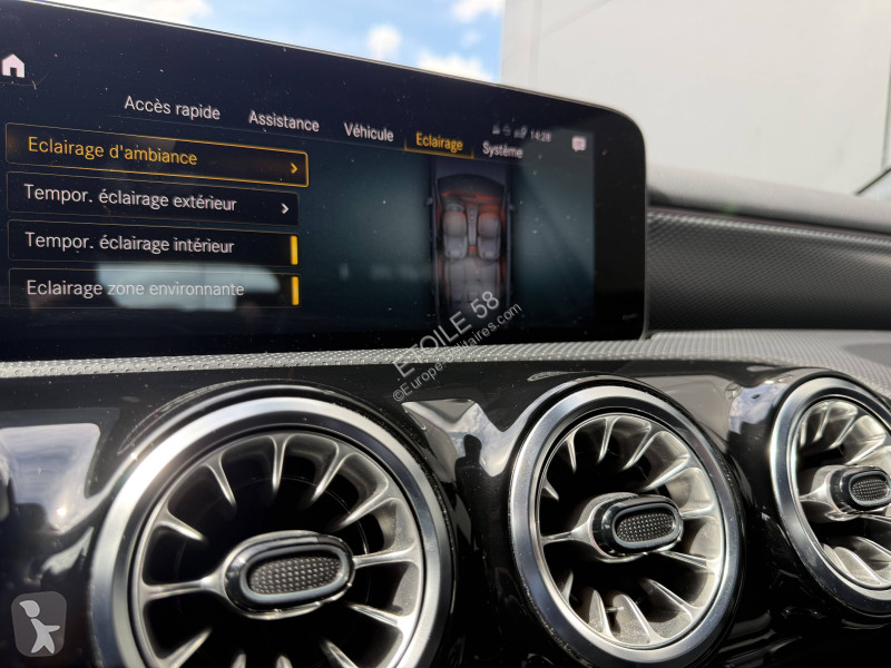 Véhicule utilitaire Mercedes Classe A 180 7G-DCT