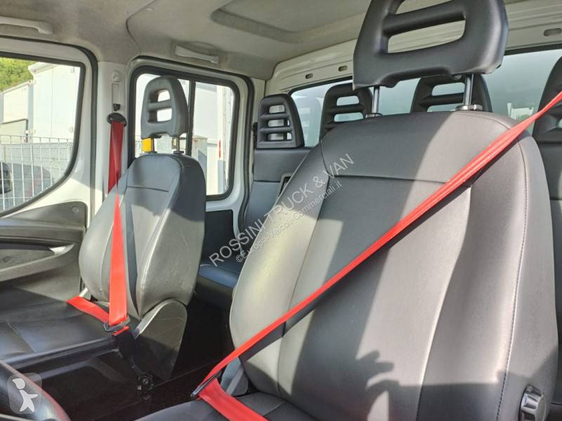 Veicolo commerciale Iveco 35C16 D