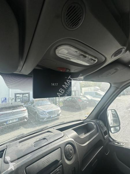 Véhicule utilitaire Renault 2.3 BLUE DCI