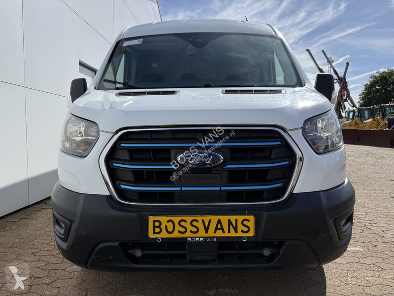 Veicolo commerciale Ford 68kWh 184PK L3H2 317km...