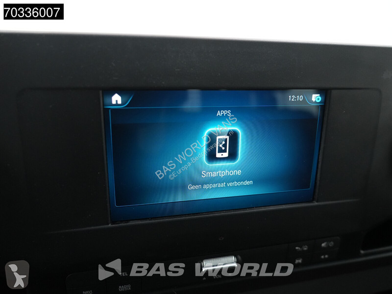 Коммерческий автомобиль Mercedes 311 CDI Open...