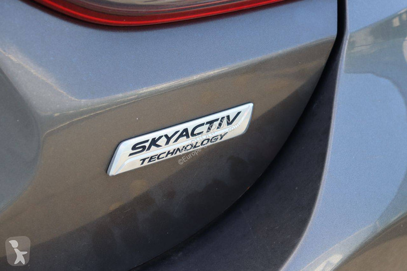Mazda  6 van