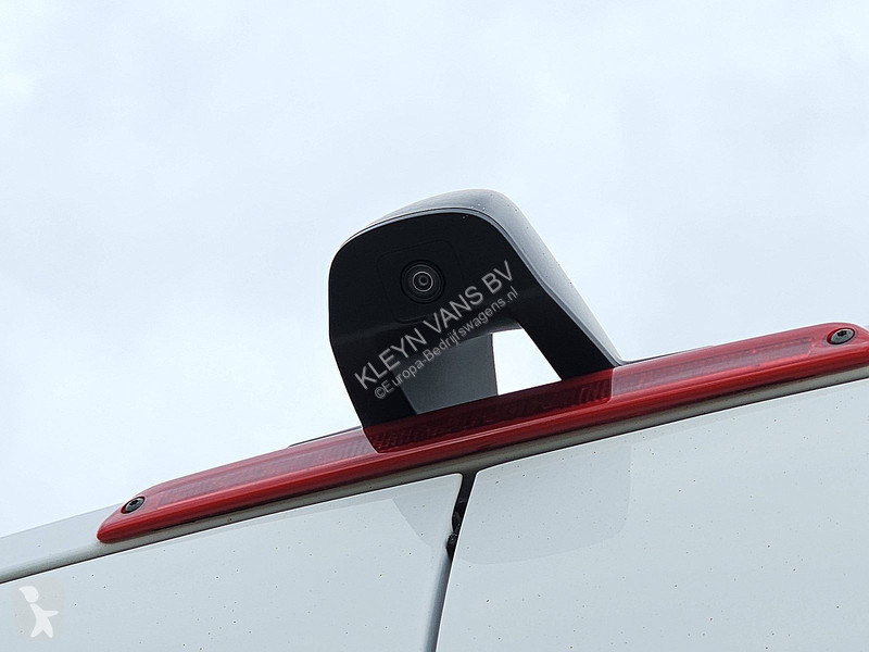 Autoutilitară Mercedes 317 L2H2 LED 3.5t-Trekh