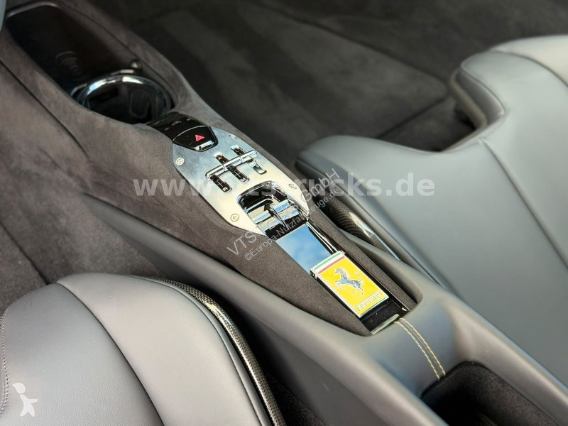 Autoutilitară Ferrari | RACING SEATS | LIFT |...
