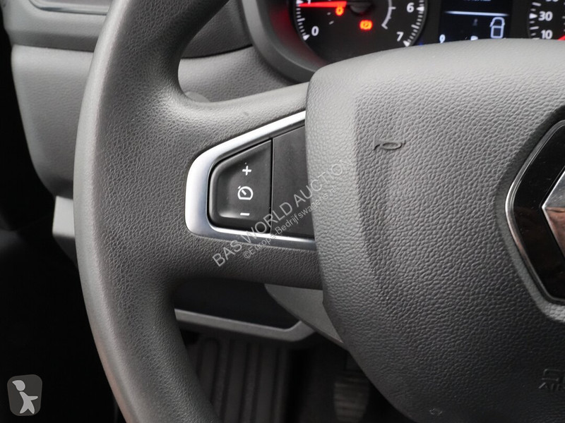 عربة نفعية Renault 135PK