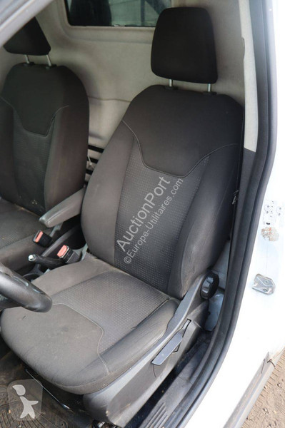 Furgoneta Ford Courier