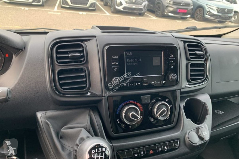 Peugeot  BOXER FOURGON Transporter