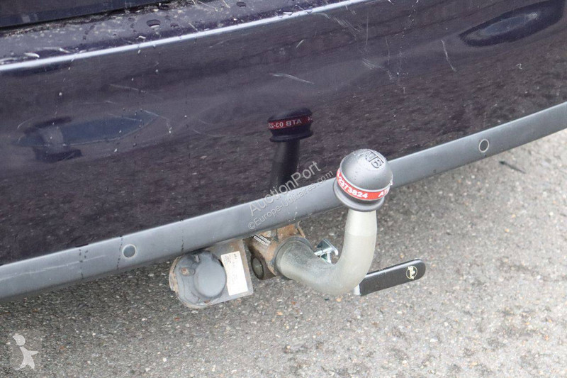 Коммерческий автомобиль Peugeot