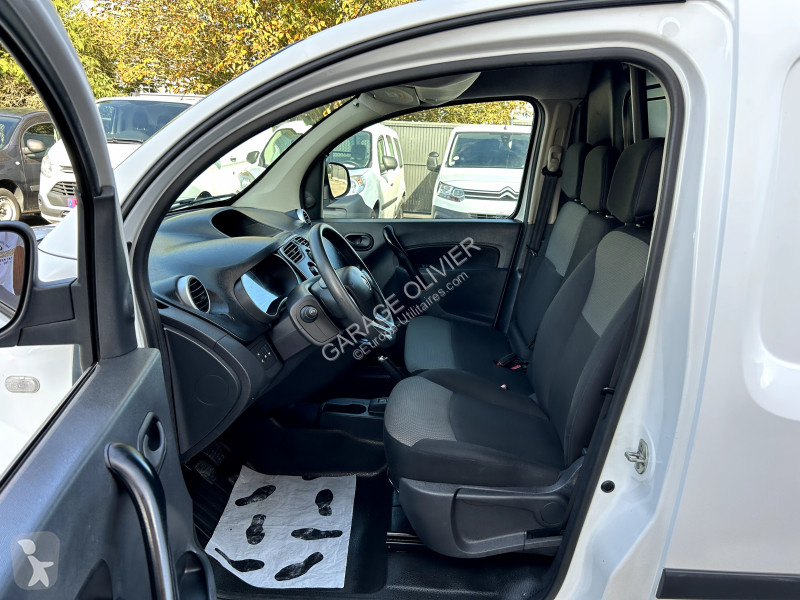 Лекотоварен автомобил Renault 1.5 dci Grand...