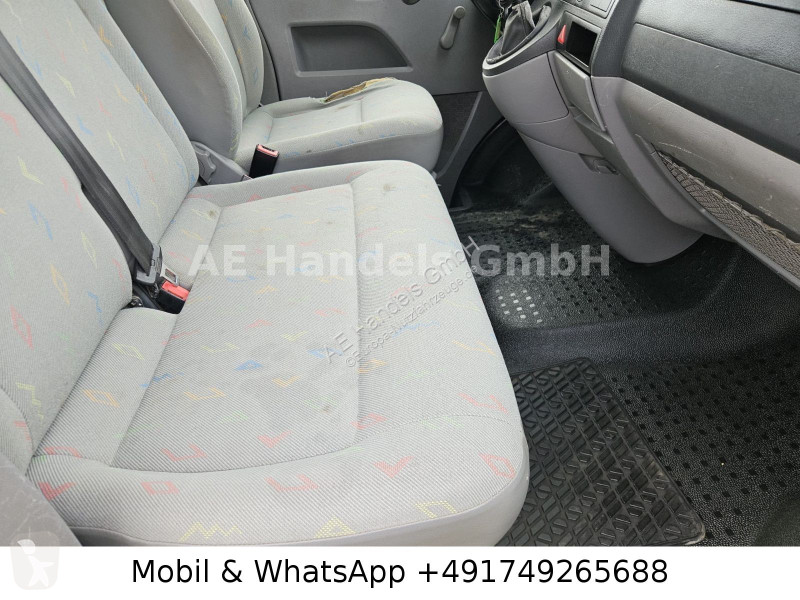 Véhicule utilitaire Volkswagen T5 2,5 TDI...