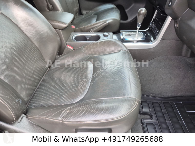 Véhicule utilitaire Nissan 2.5 dCi 4x4...