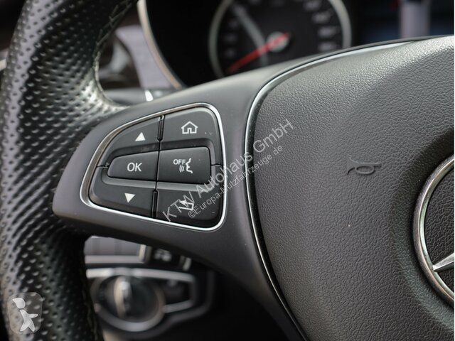 Mercedes EQV 300...