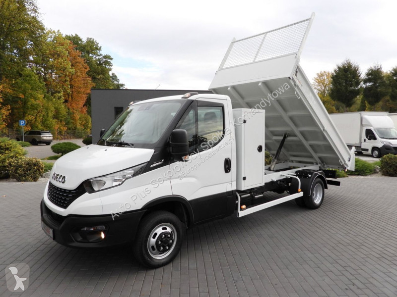 Véhicule utilitaire Iveco 35C16 DAILY