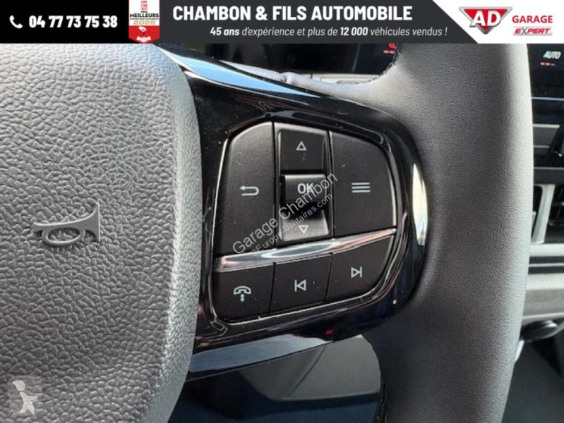 Véhicule utilitaire Ford FOURGON 320 L2H1 2.0...