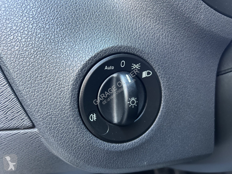 Véhicule utilitaire Mercedes Long 111 1.5 CDI...