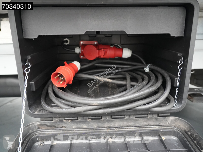 Véhicule utilitaire Mercedes 317 CDI Automaat...