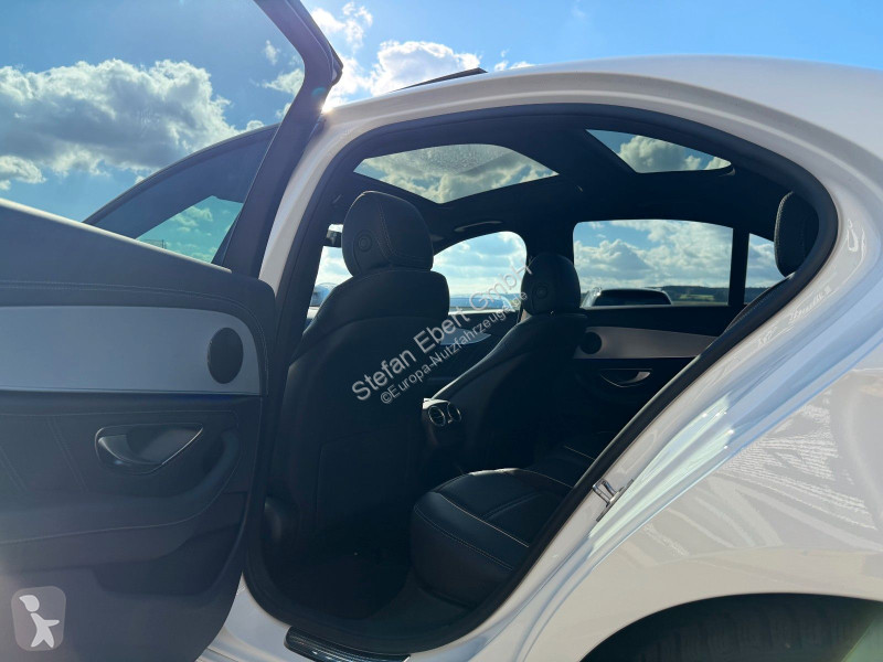 Véhicule utilitaire Mercedes E 63 A...