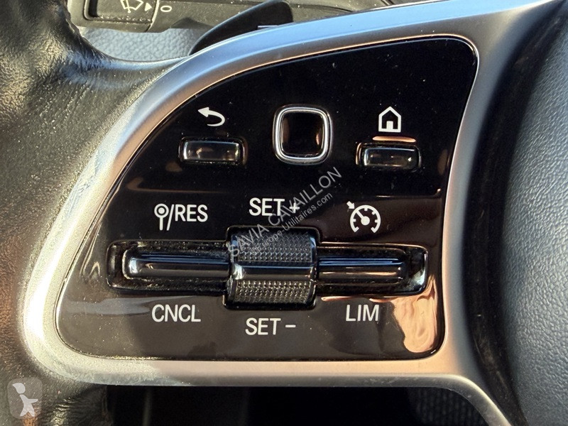 Véhicule utilitaire Mercedes 319 CDI 4X4...