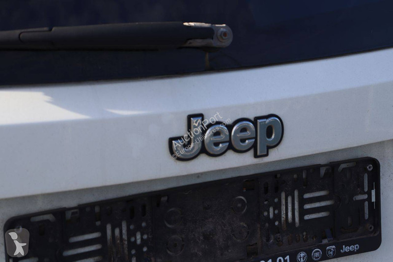 Véhicule utilitaire Jeep