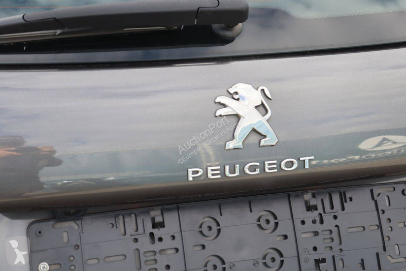 Véhicule utilitaire Peugeot