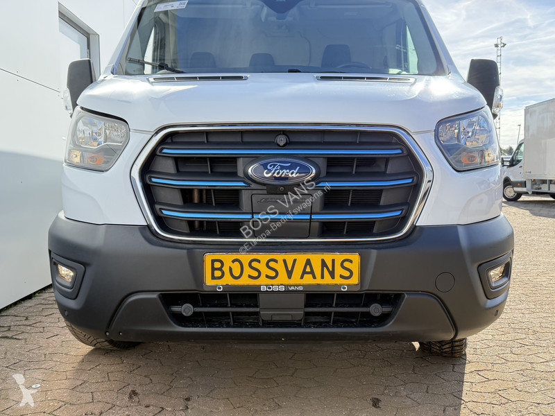 Véhicule utilitaire Ford e 68kWh 184PK E-