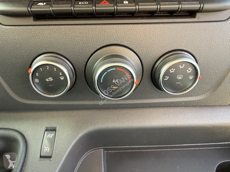 Véhicule utilitaire Renault 2.3DCi 135PK