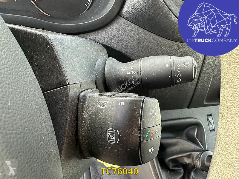 Véhicule utilitaire Renault 130.35 L2H2